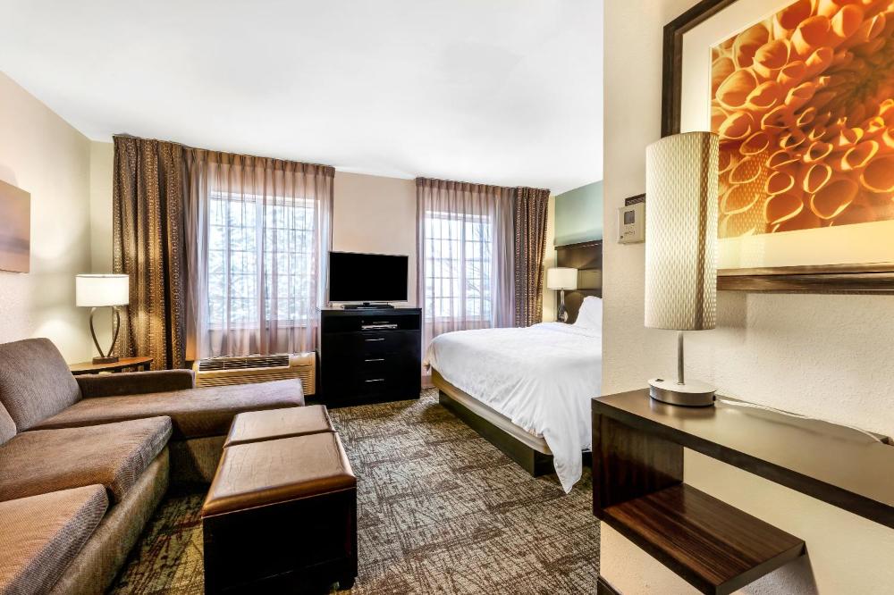 Studio Suite interior
